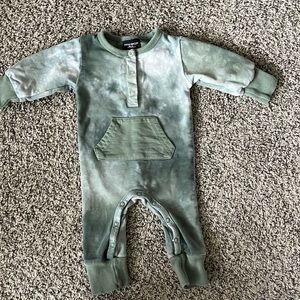 Little bipsy one piece set. Olive green tie dye. Pocket on front. Button bottoms